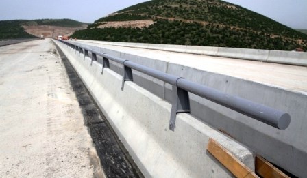 Buxhet i pamjaftueshem, projektet per infrastrukturen rrugore shtyhen ne 2016